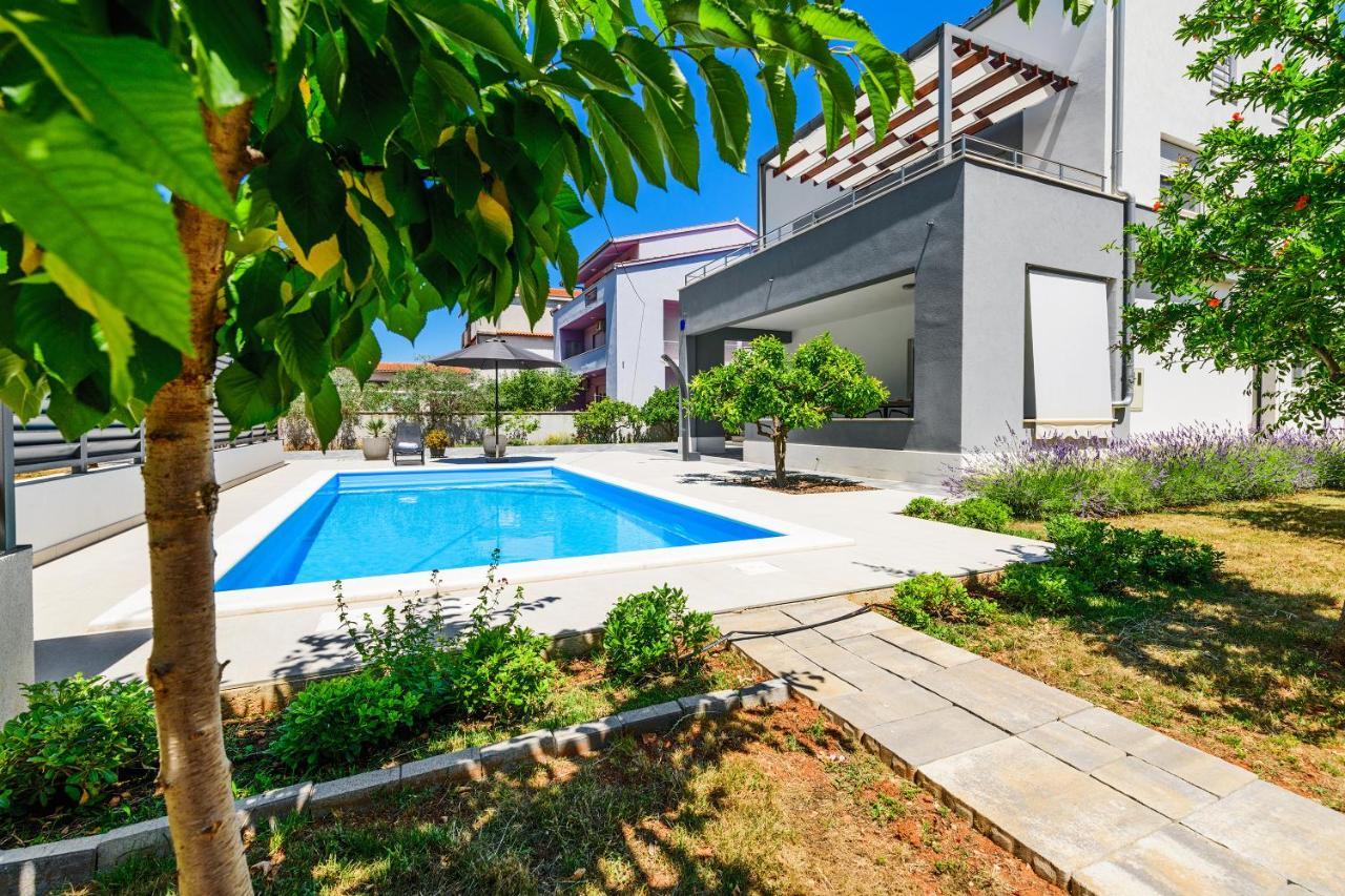 Apartman Andelka Zara Esterno foto